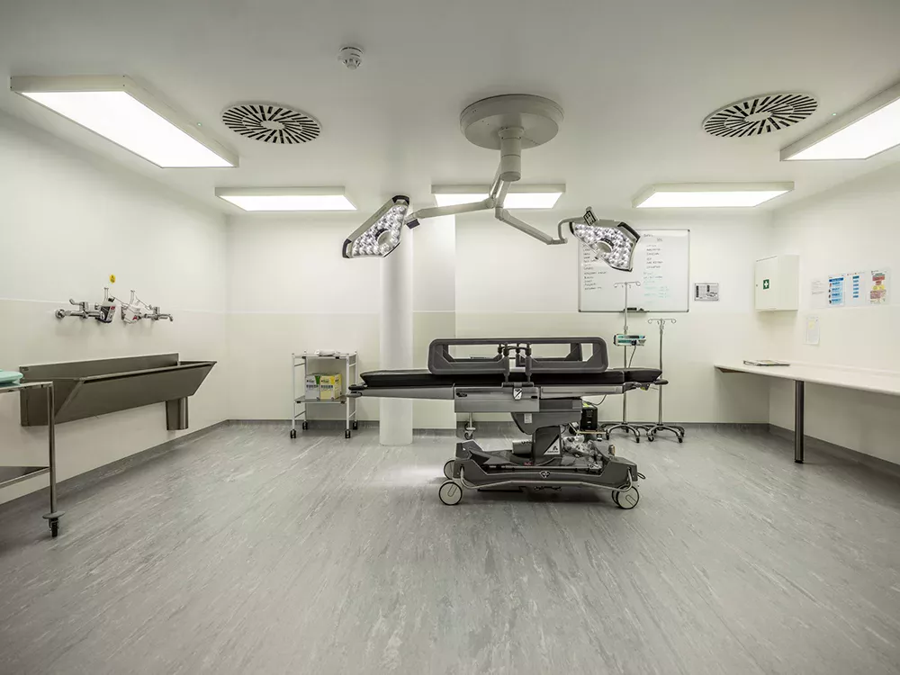 Our-Clinic-LASE-Clinic-Image-7