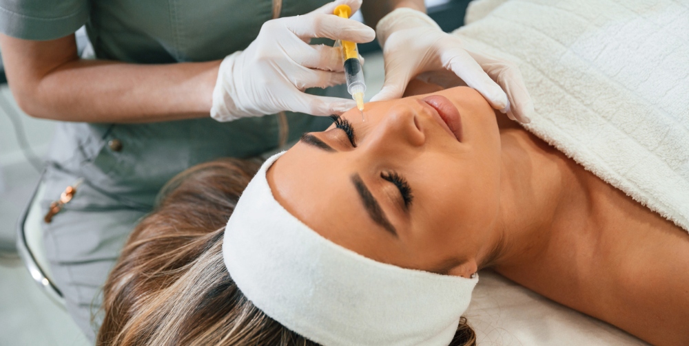 Injection into the face skin