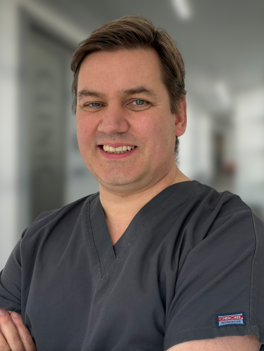Dr Alistair Duggie FRCA