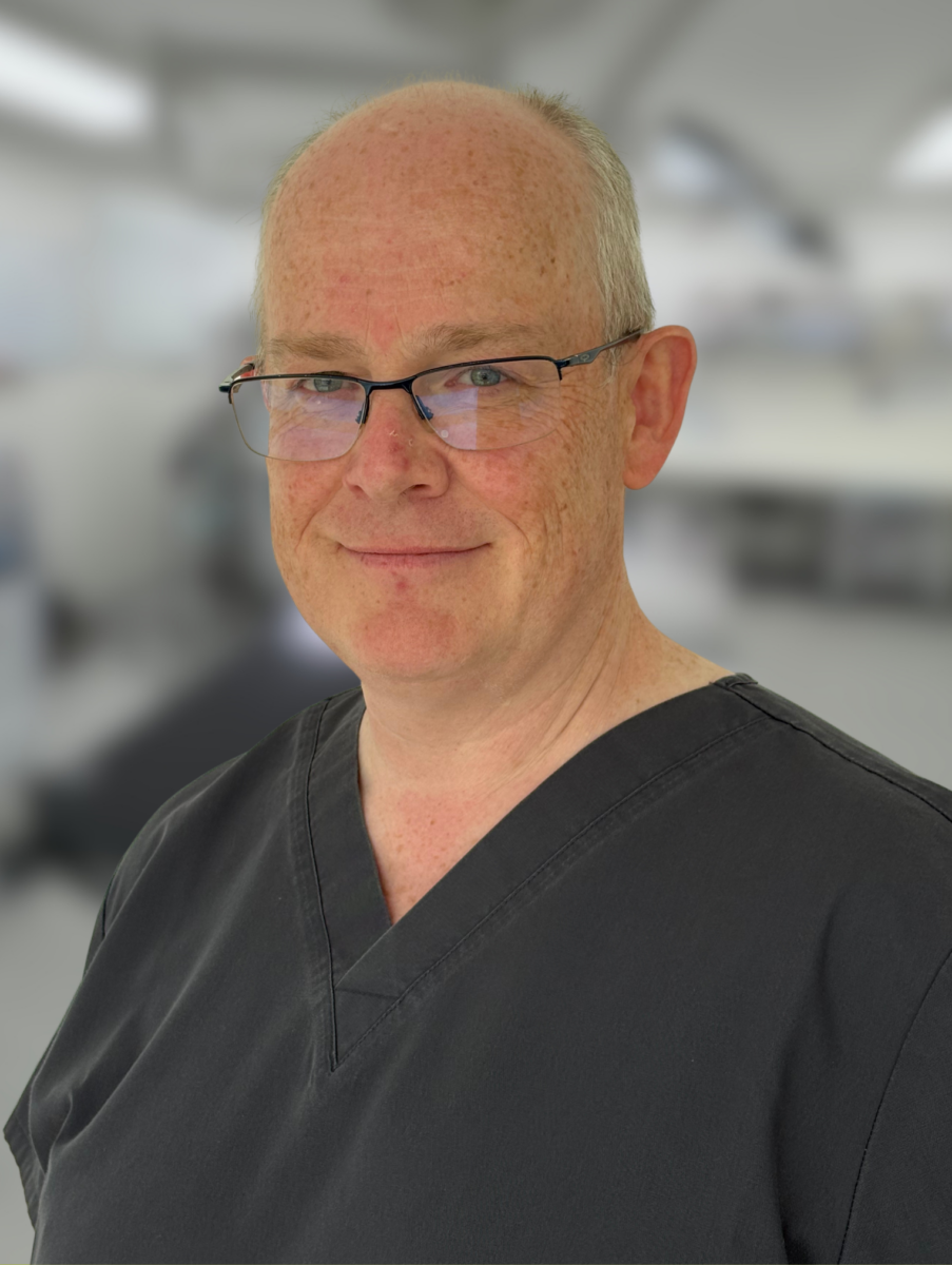 Mr Jeremy Cundall MBBS MD FRCS